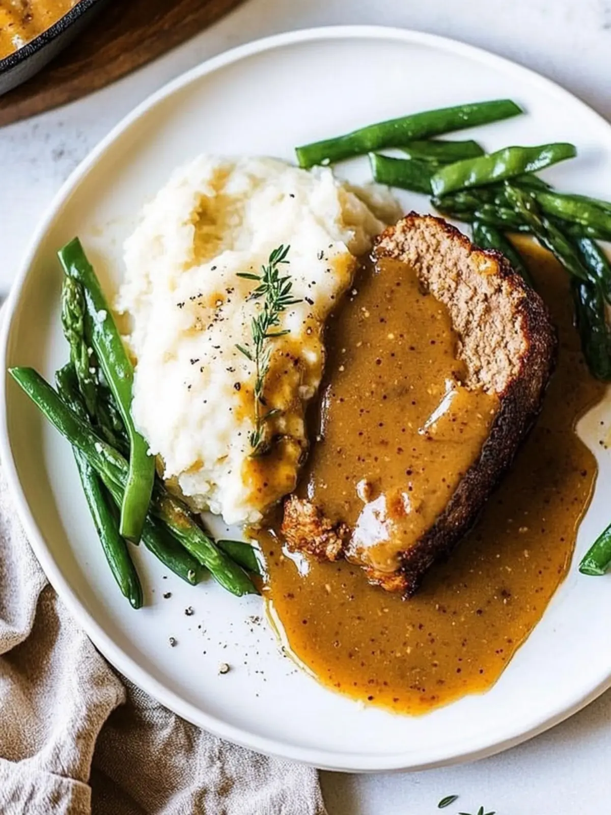 Delicious Meatloaf and Brown Gravy for Healthier Comfort Food 5 Meatloaf and Brown Gravy