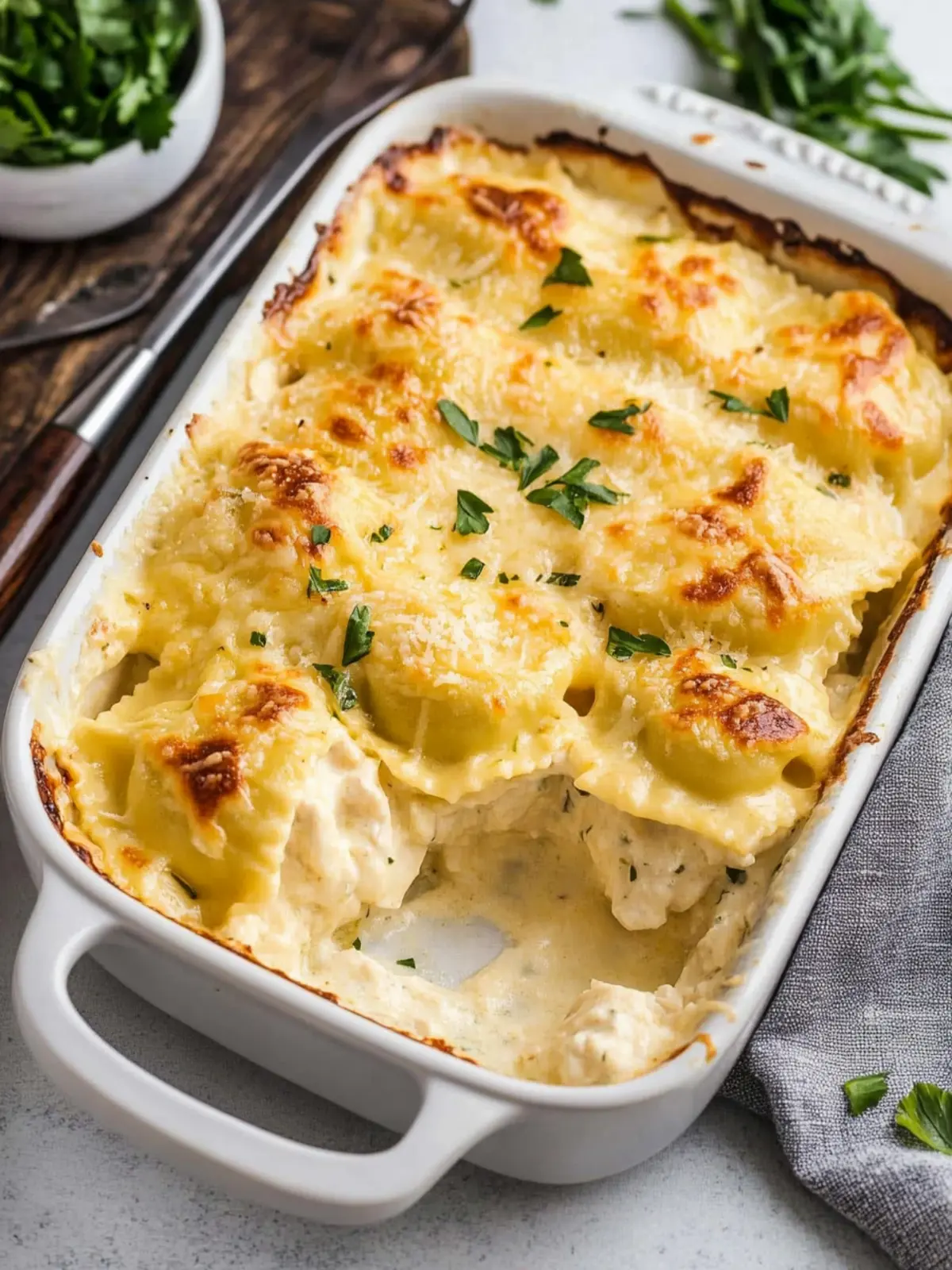 Cheesy Chicken Alfredo Baked Ravioli in Just 30 Minutes 4 Chicken Alfredo Baked Ravioli