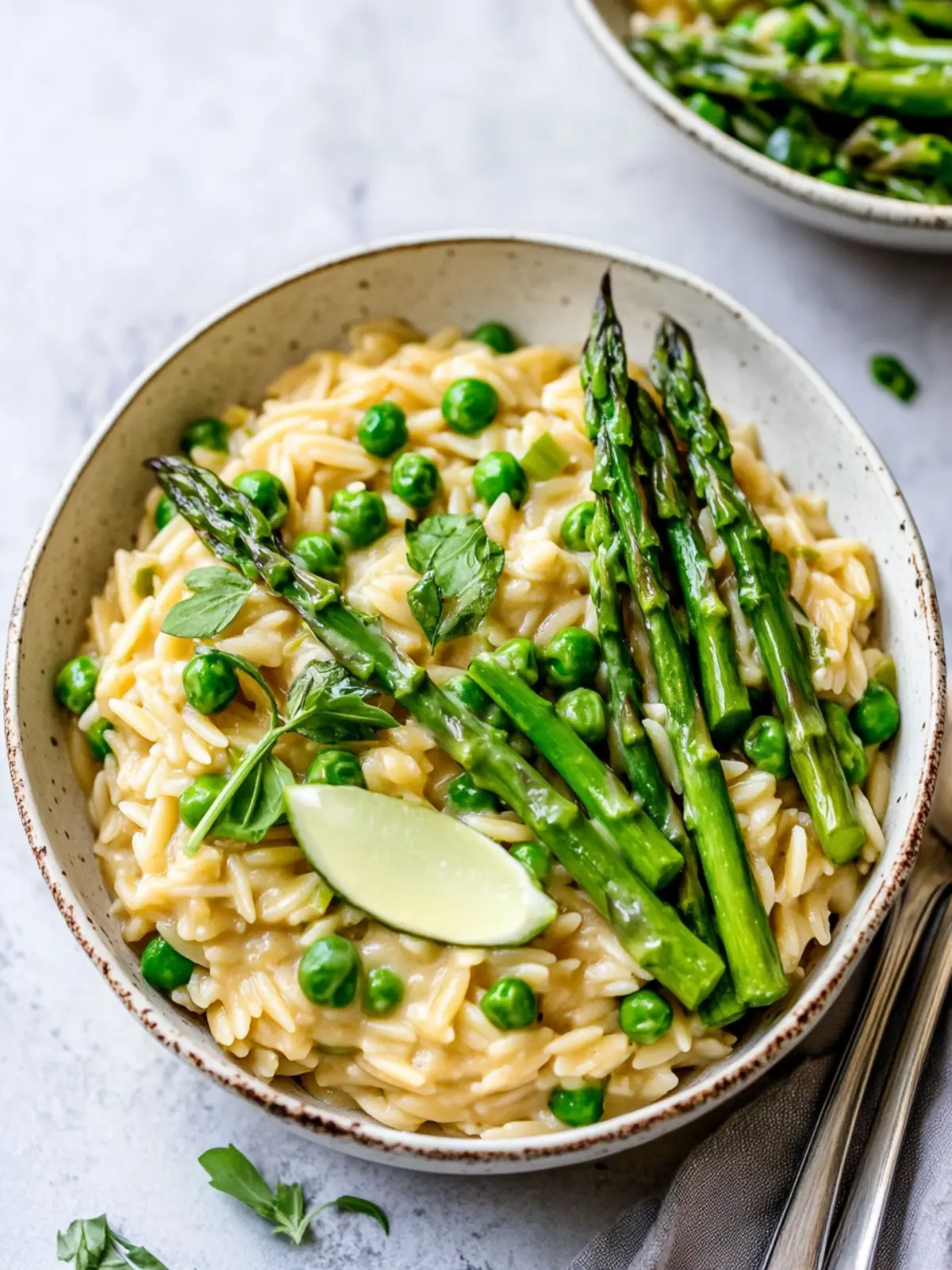 Creamy Orzo with Asparagus and Peas for a Zesty Weeknight Treat 4 Creamy Orzo with Asparagus and Peas