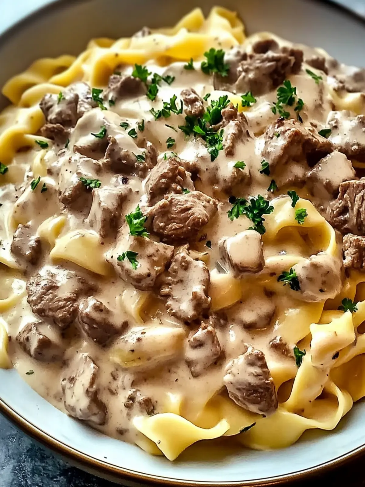 Creamy Crock Pot Beef Stroganoff That's a Cozy Dinner Hug 4 Creamy Crock Pot Beef Stroganoff